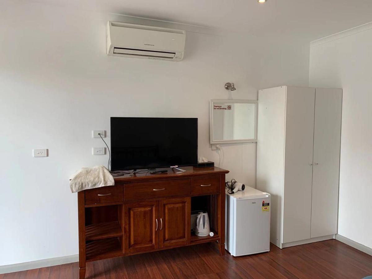 Beaconsfield Lodge Motel 외부 사진