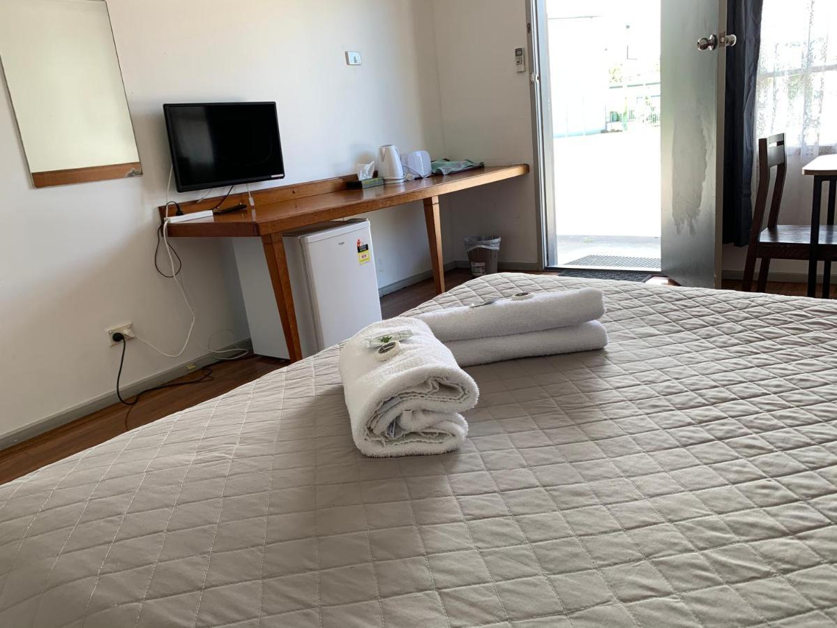 Beaconsfield Lodge Motel 외부 사진