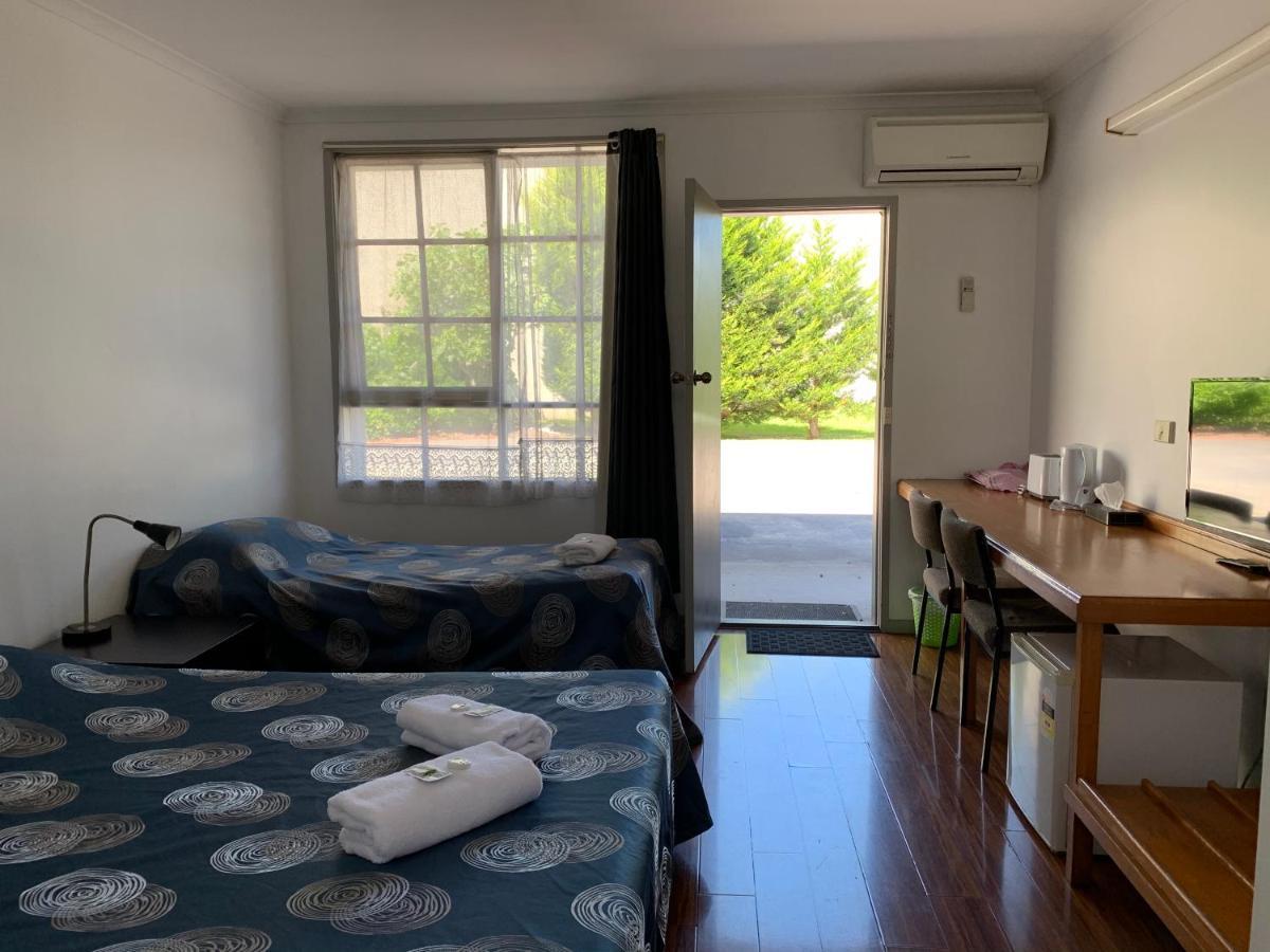 Beaconsfield Lodge Motel 외부 사진