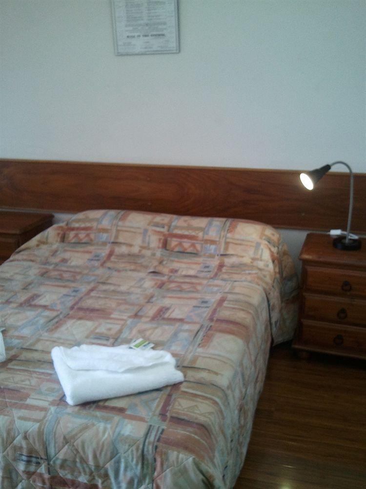 Beaconsfield Lodge Motel 외부 사진