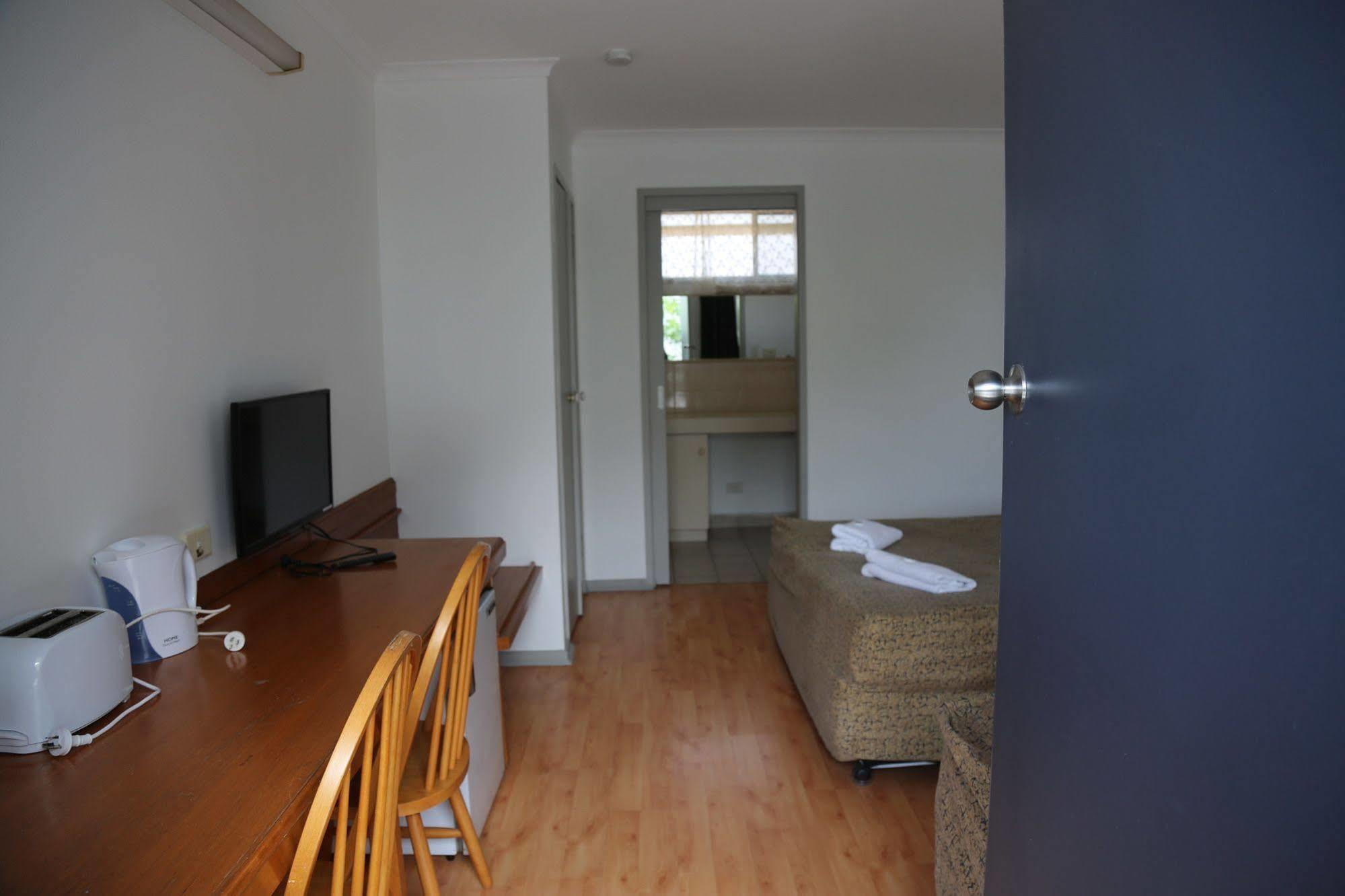 Beaconsfield Lodge Motel 외부 사진