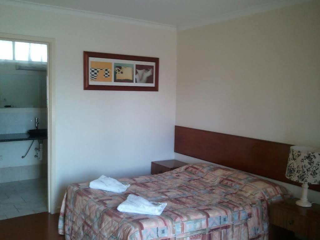Beaconsfield Lodge Motel 외부 사진