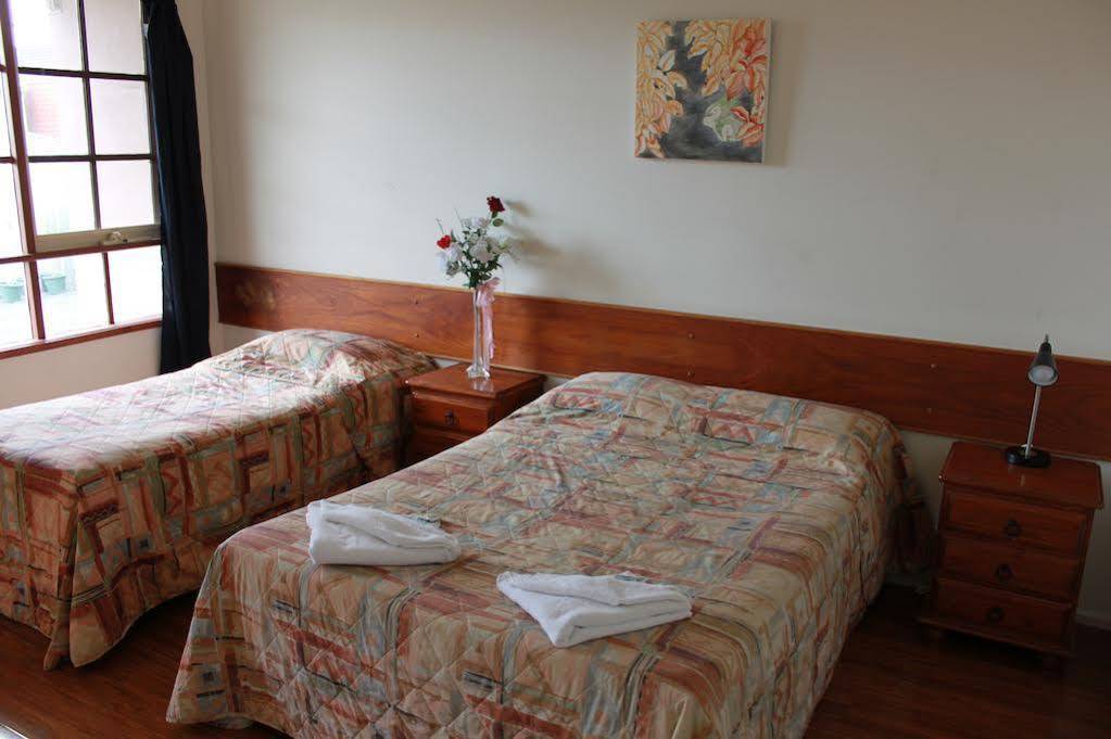 Beaconsfield Lodge Motel 외부 사진